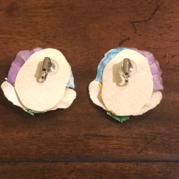 90’s handmade paper art clip earrings - Picture 2 of 3